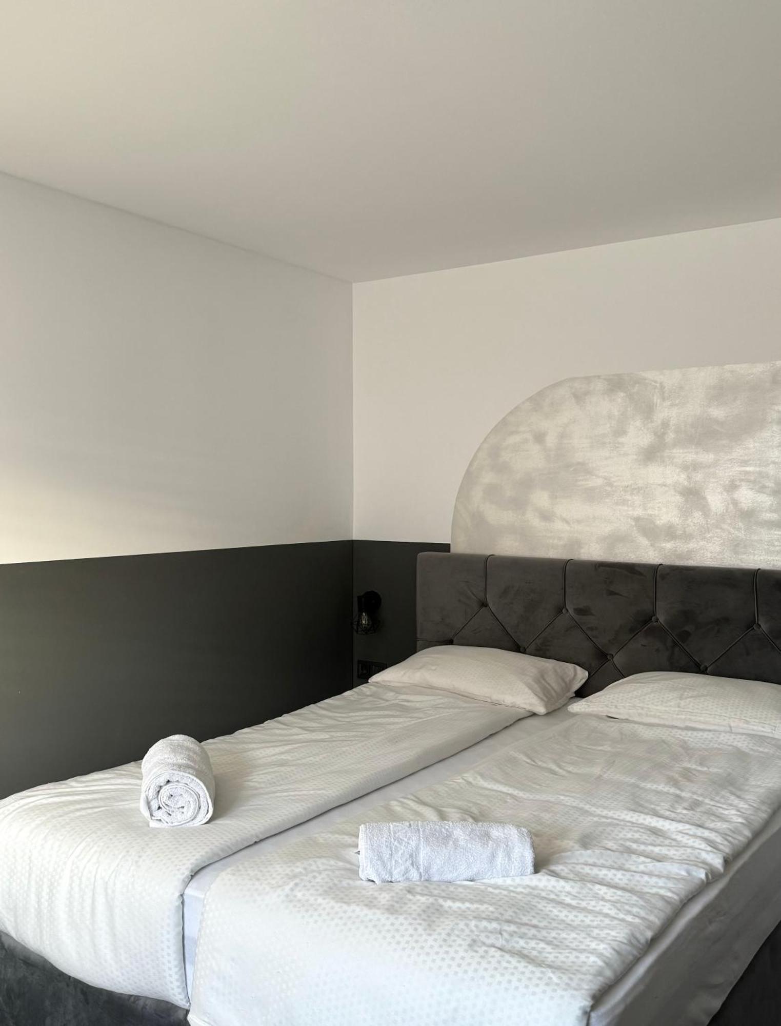 L&L Rooms Maribor Ngoại thất bức ảnh