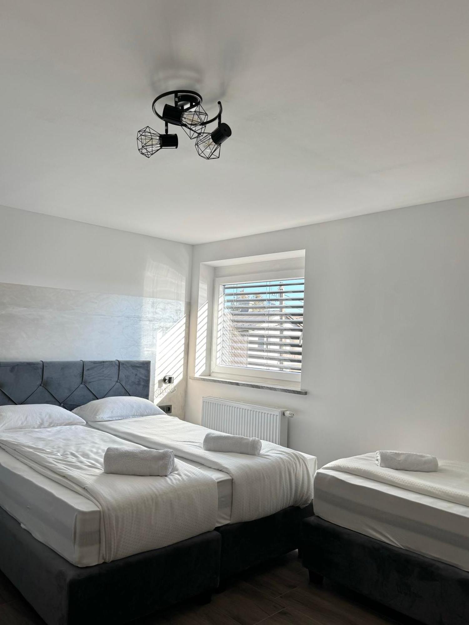 L&L Rooms Maribor Ngoại thất bức ảnh